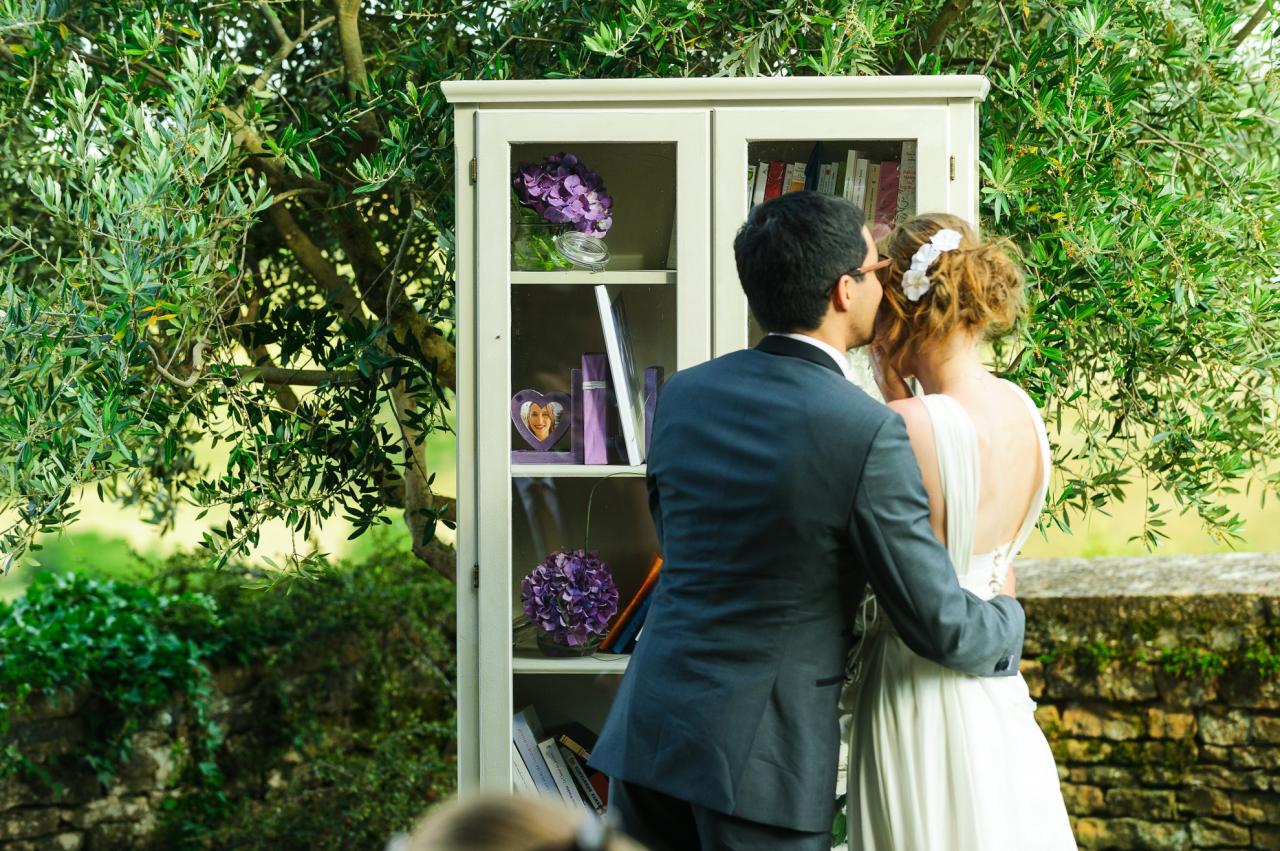 Laura et Julien, la bibliothèque des amoureux