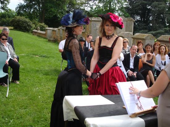 Julie et Nathalie